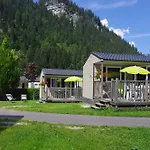 L'oustalet Châtel